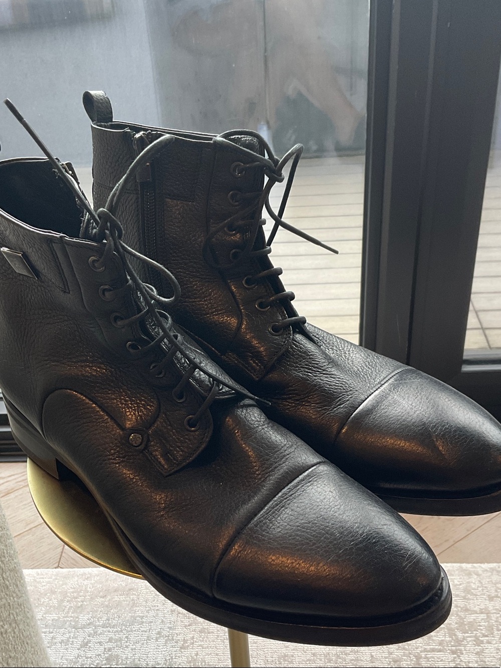 Men's Black Leather Lace-Up Cap-Toe Boots